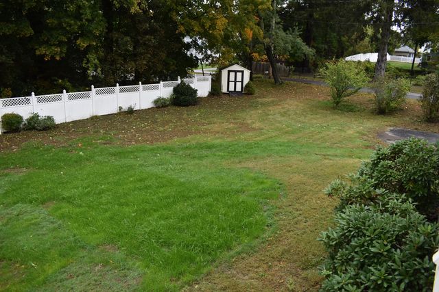 107 Gardner St, Groveland, MA 01834