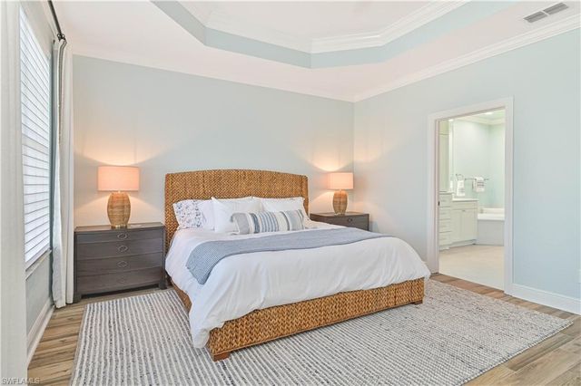 5000 Royal Shores DR 101, Estero, FL 33928