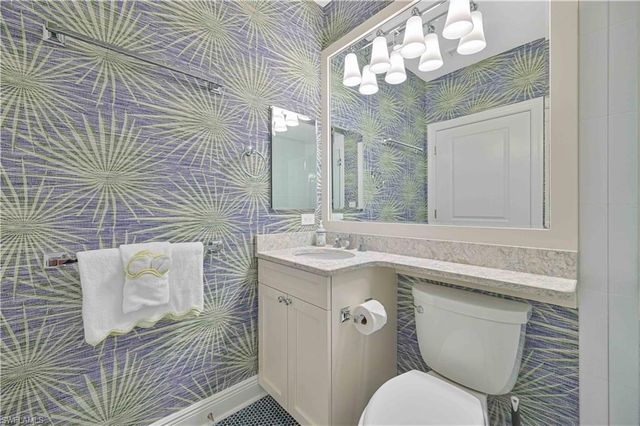 5000 Royal Shores DR 101, Estero, FL 33928