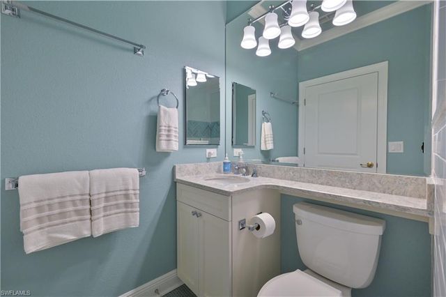 5000 Royal Shores DR 101, Estero, FL 33928