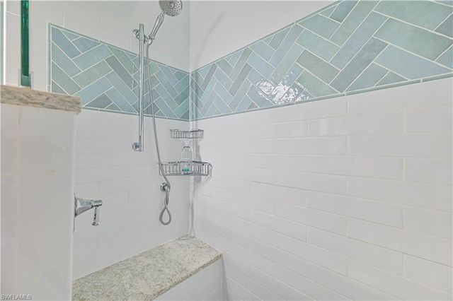 5000 Royal Shores DR 101, Estero, FL 33928