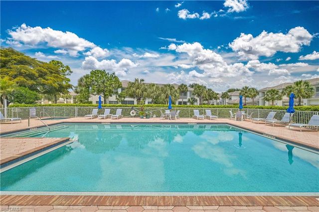 5000 Royal Shores DR 101, Estero, FL 33928