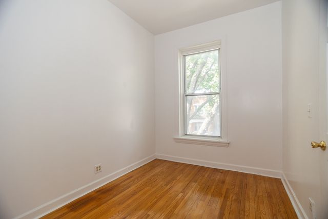 3407 W Flournoy Street, Chicago, IL 60624