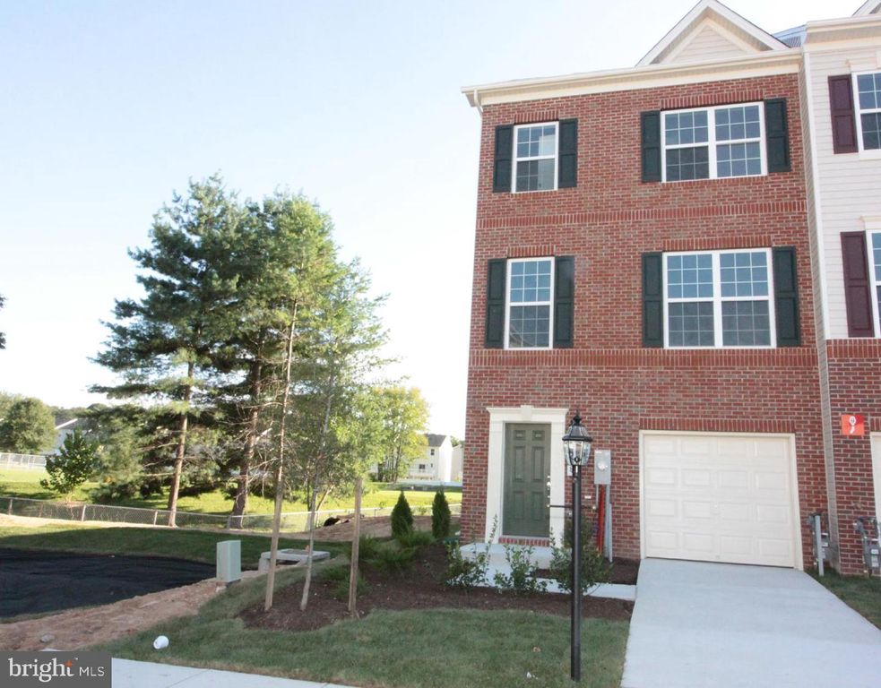 7478 TANYARD KNOLL LN, Glen Burnie, MD 21060