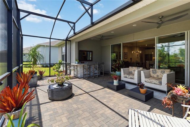 2777 CHERRY BLOSSOM LOOP, St Cloud, FL 34771