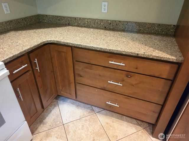3790 SE Aiken Road, Port Orchard, WA 98366