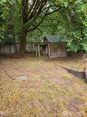 3790 SE Aiken Road, Port Orchard, WA 98366
