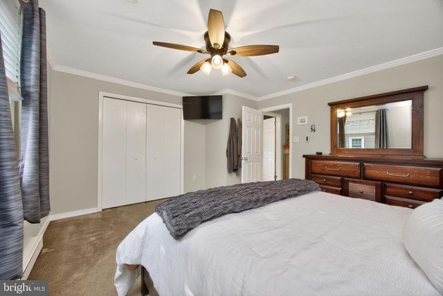 688 S 6TH AVE, Royersford, PA 19468