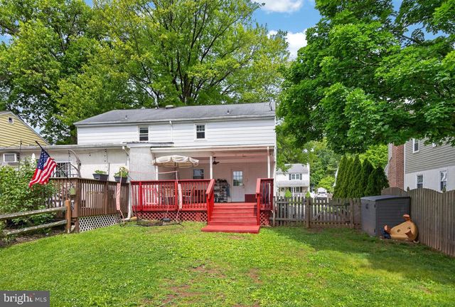 688 S 6TH AVE, Royersford, PA 19468