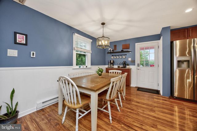 688 S 6TH AVE, Royersford, PA 19468