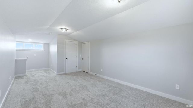 11928 Tapered Bank Run, Fort Wayne, IN 46818