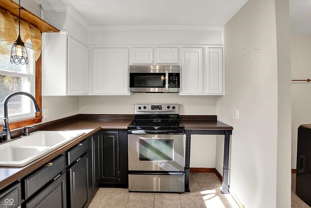 6546 Derbyshire Road, Indianapolis, IN 46227