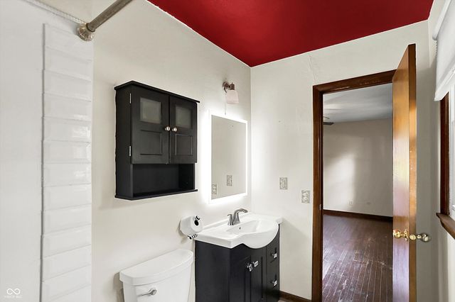 6546 Derbyshire Road, Indianapolis, IN 46227