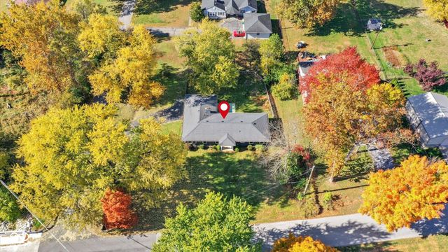 6546 Derbyshire Road, Indianapolis, IN 46227