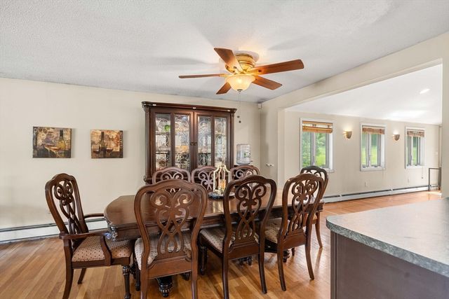 240 Hampstead St, Methuen, MA 01844
