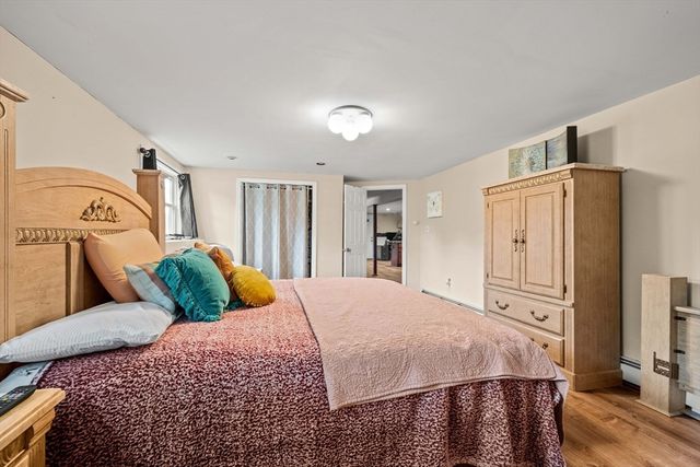 240 Hampstead St, Methuen, MA 01844