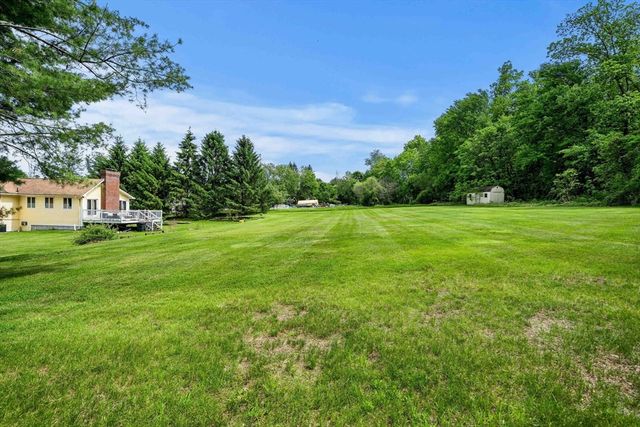 240 Hampstead St, Methuen, MA 01844