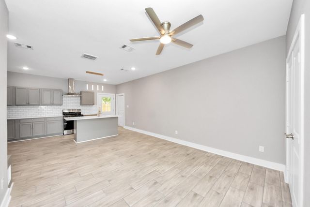 2608 Campbell Street A, Houston, TX 77026