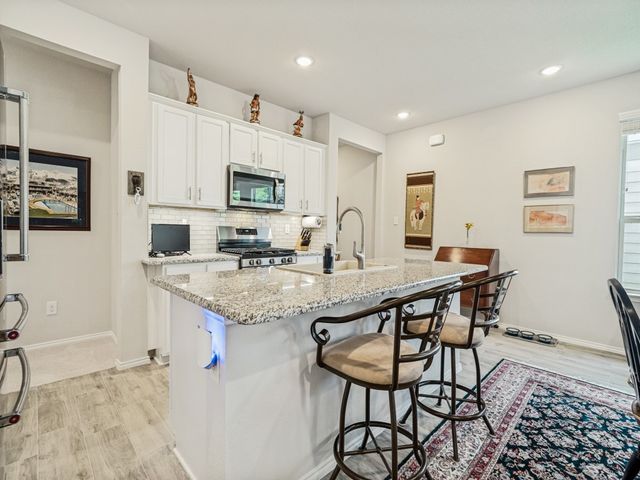 2904 Brittlebush Drive, Fort Worth, TX 76108