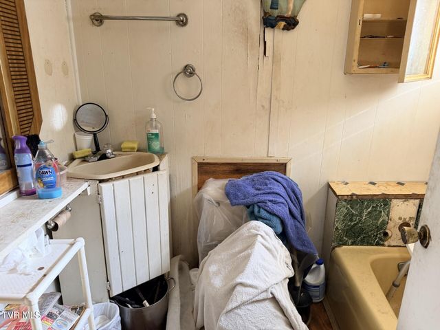 8187 Duncan Gap Road, Wise, VA 24293