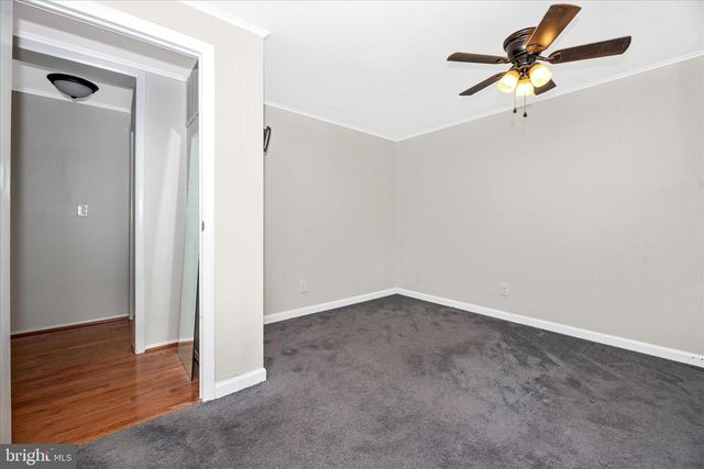 10 SHERMAN ST, Hanover, PA 17331