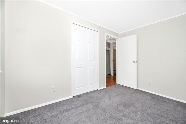 10 SHERMAN ST, Hanover, PA 17331