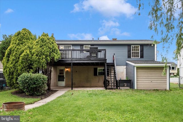 10 SHERMAN ST, Hanover, PA 17331