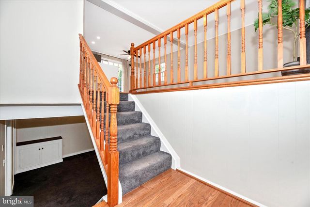 10 SHERMAN ST, Hanover, PA 17331
