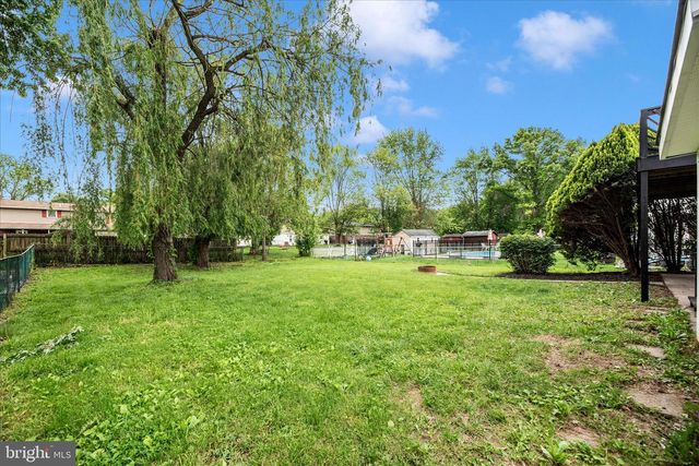10 SHERMAN ST, Hanover, PA 17331