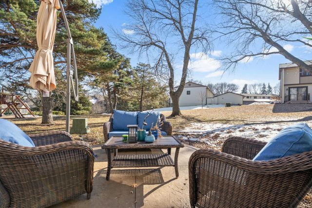 13445 Heather Hills Drive, Burnsville, MN 55337