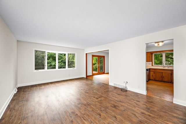 13609 62nd Avenue N, Maple Grove, MN 55311