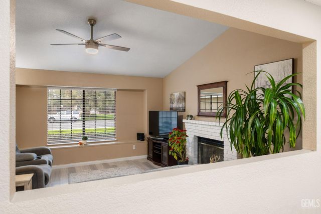 12113 Nacelle Avenue, Bakersfield, CA 93312