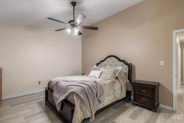 12113 Nacelle Avenue, Bakersfield, CA 93312