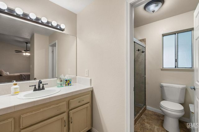 12113 Nacelle Avenue, Bakersfield, CA 93312