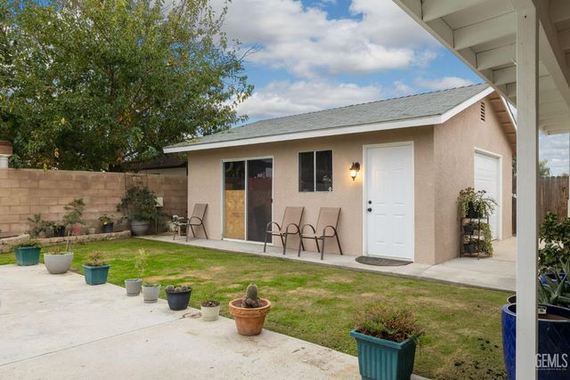 12113 Nacelle Avenue, Bakersfield, CA 93312