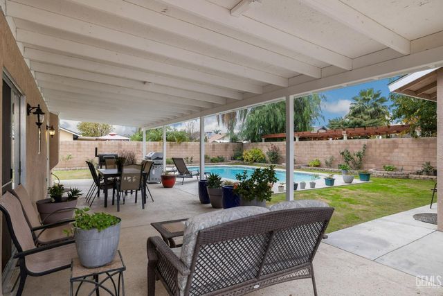 12113 Nacelle Avenue, Bakersfield, CA 93312