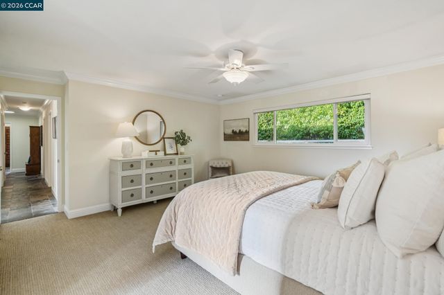 1133 Greenbrook Dr, Danville, CA 94526