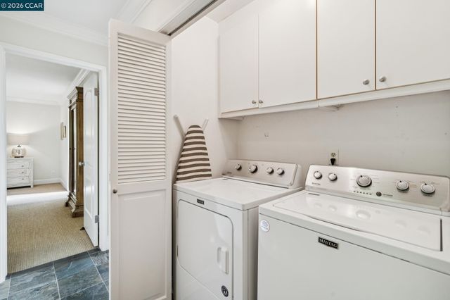 1133 Greenbrook Dr, Danville, CA 94526