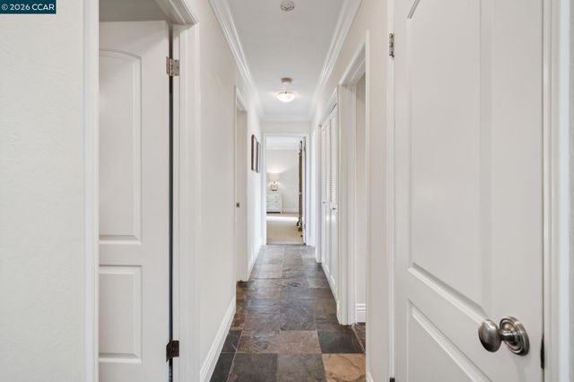 1133 Greenbrook Dr, Danville, CA 94526