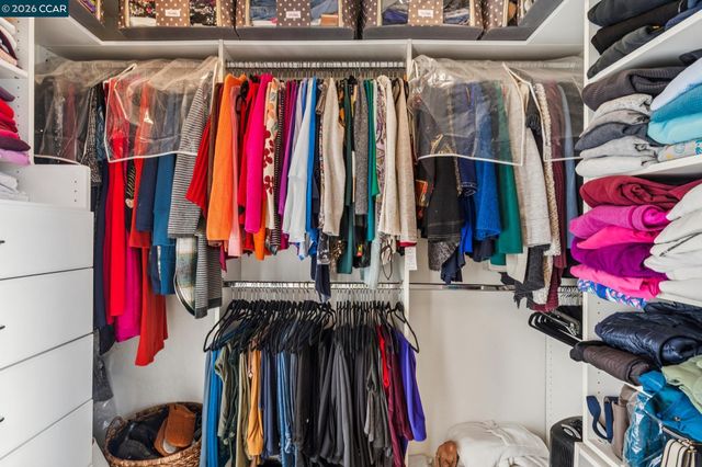 1133 Greenbrook Dr, Danville, CA 94526