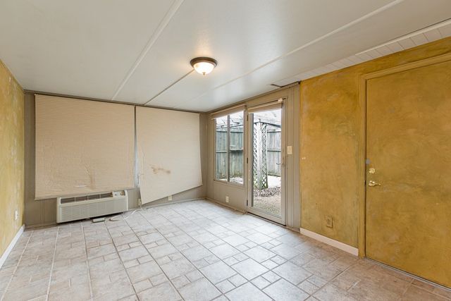 534 Upsall Dr, Antioch, TN 37013