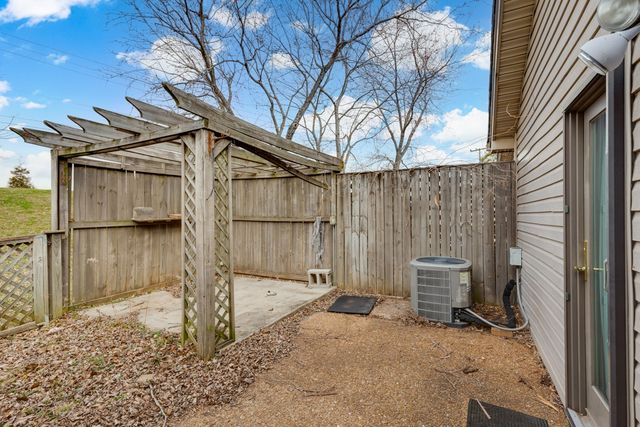 534 Upsall Dr, Antioch, TN 37013