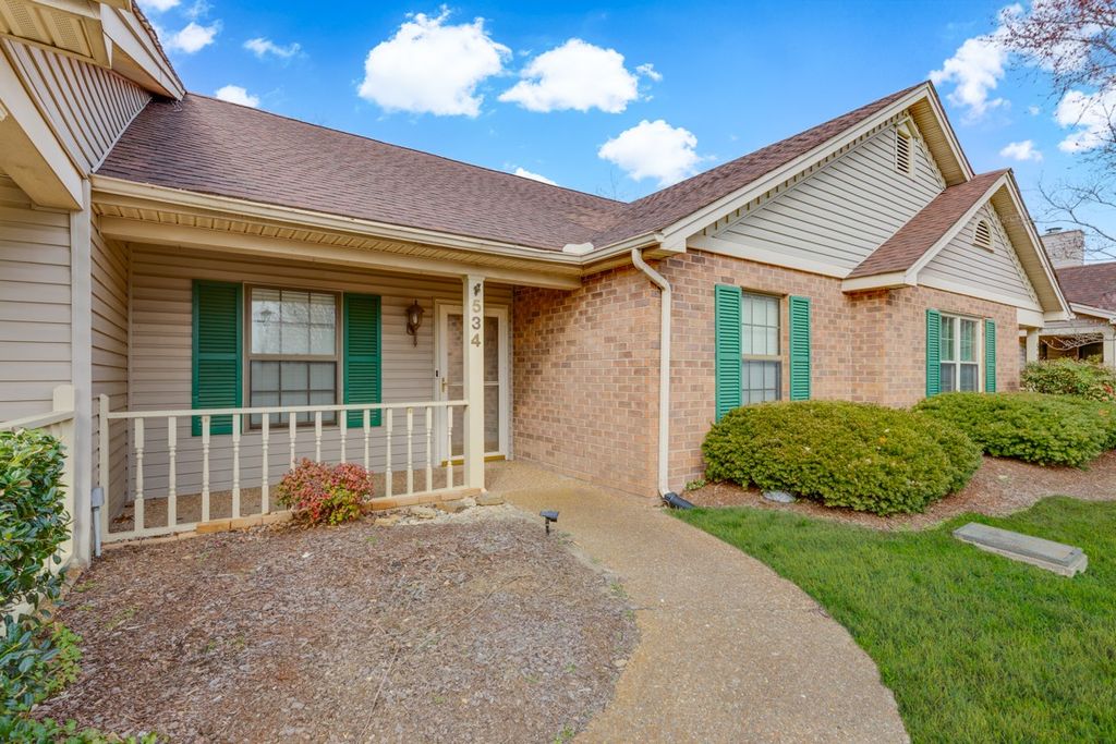 534 Upsall Dr, Antioch, TN 37013