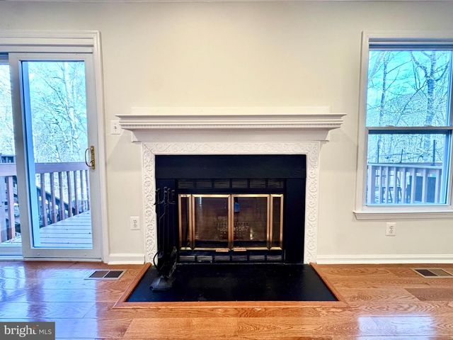 6291 KERRYDALE DR, Springfield, VA 22152