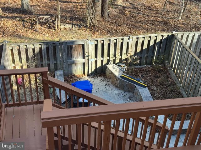 6291 KERRYDALE DR, Springfield, VA 22152