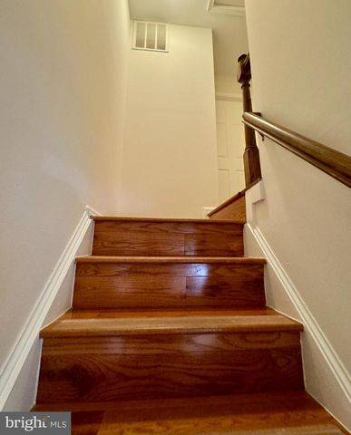 6291 KERRYDALE DR, Springfield, VA 22152