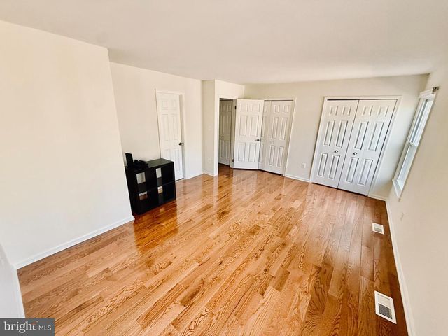 6291 KERRYDALE DR, Springfield, VA 22152