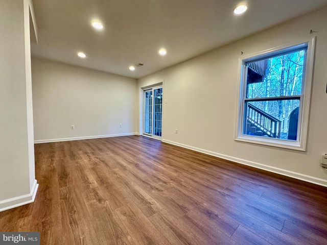 6291 KERRYDALE DR, Springfield, VA 22152