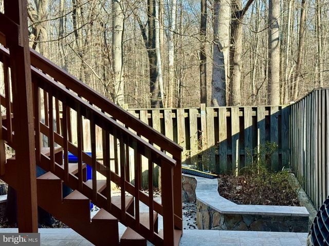 6291 KERRYDALE DR, Springfield, VA 22152