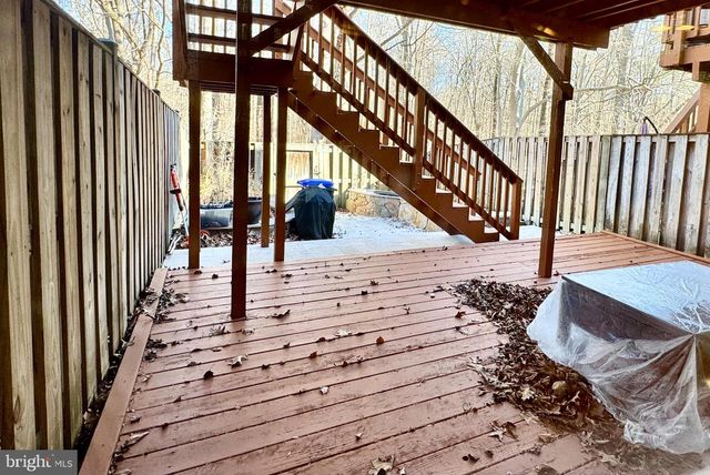 6291 KERRYDALE DR, Springfield, VA 22152